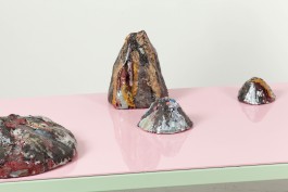 Peaks of m desires. steel, plexiglass, stoneware. 175 x 80 x 75 cm 2020